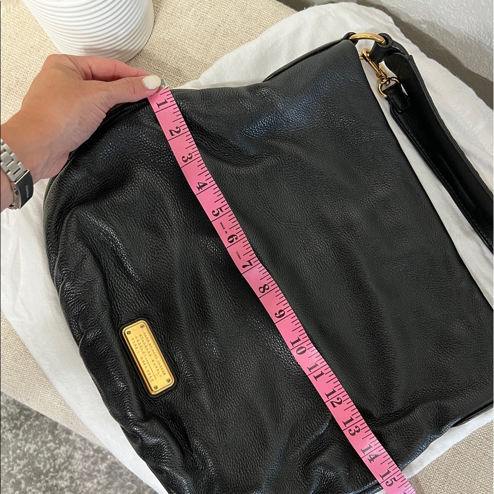 Marc Jacobs Vintage Pebbled Leather "Too Hot to Handle" Hobo Tote - Picture 15 of 15